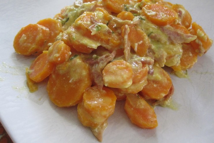 Cuisiner des carottes vapeur à la carbonara