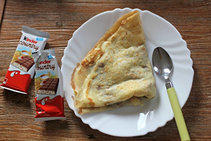 Réaliser des crêpes au kinder country