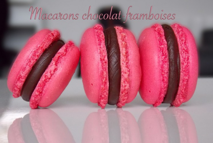 Réaliser des macarons framboise-chocolar au robot pâtisier